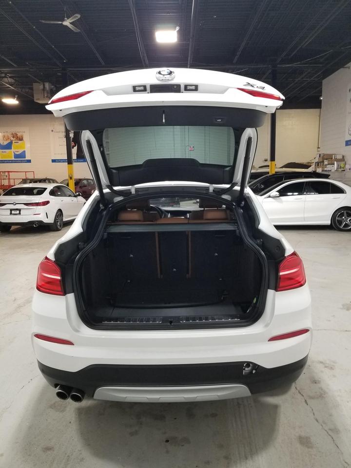 2018 BMW X4 xDrive28i 4dr All-Wheel Drive Sports Activity Coupe Photo