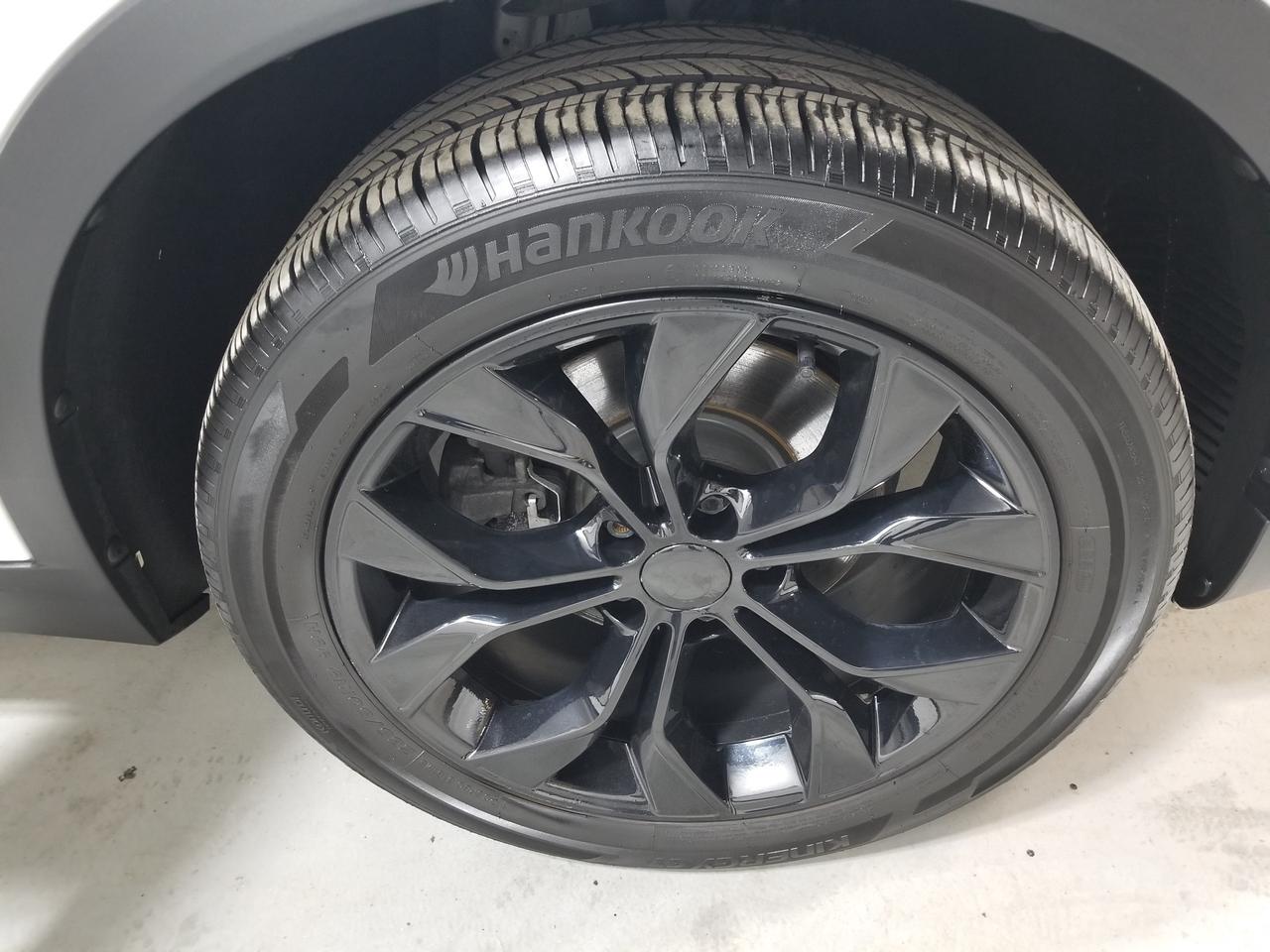 2018 BMW X4 xDrive28i 4dr All-Wheel Drive Sports Activity Coupe Photo