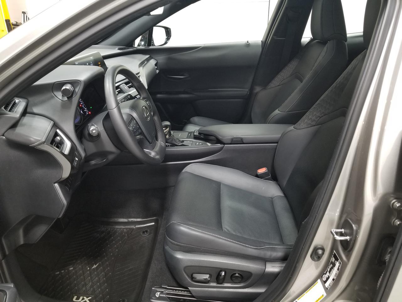 2021 Lexus UX 250H Base 4dr All-Wheel Drive Photo