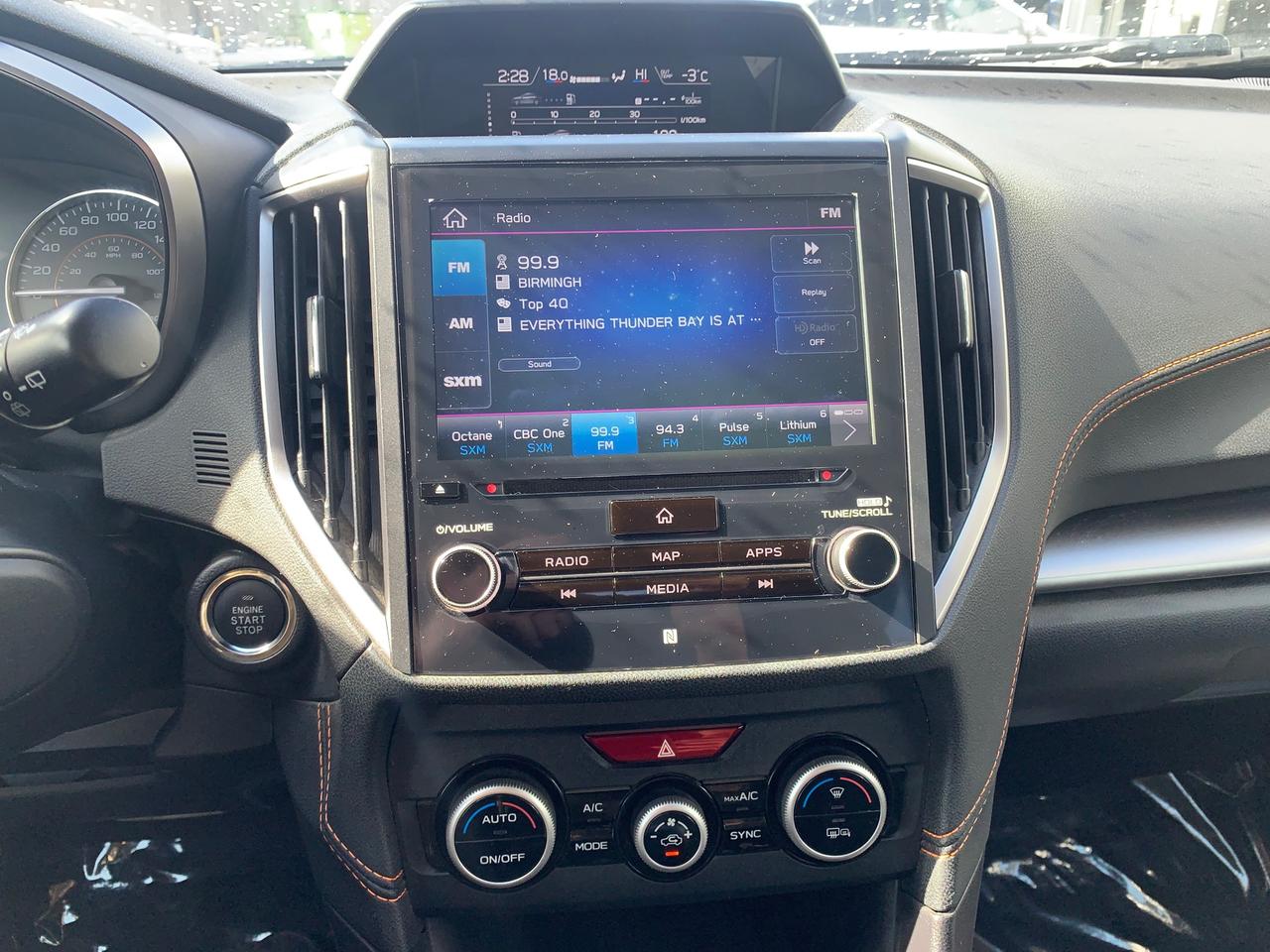 2021 Subaru Crosstrek Limited (CVT) 4dr All-Wheel Drive Photo