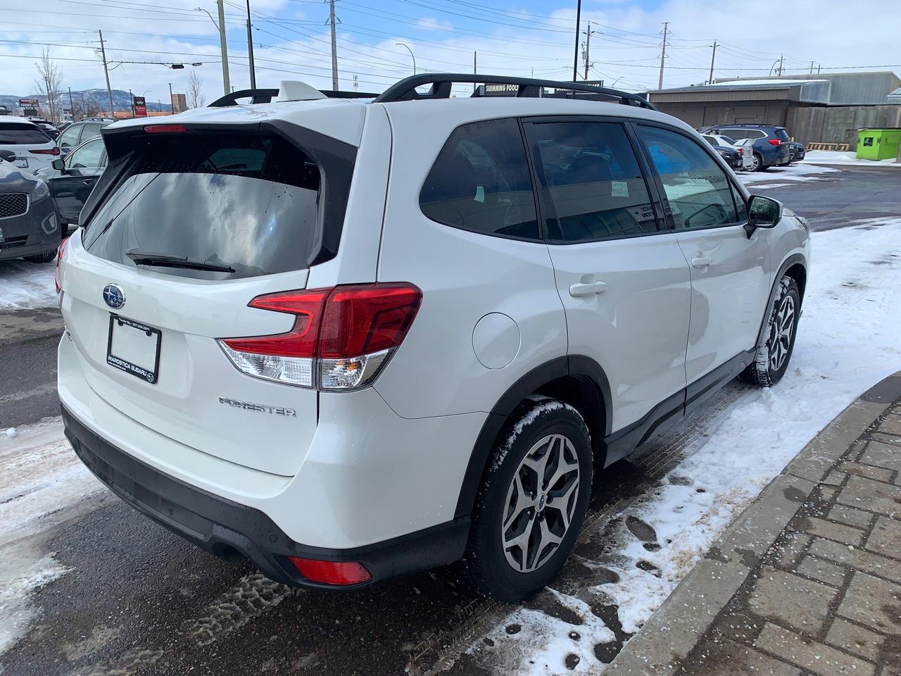 2023 Subaru Forester Touring 4dr All-Wheel Drive Photo