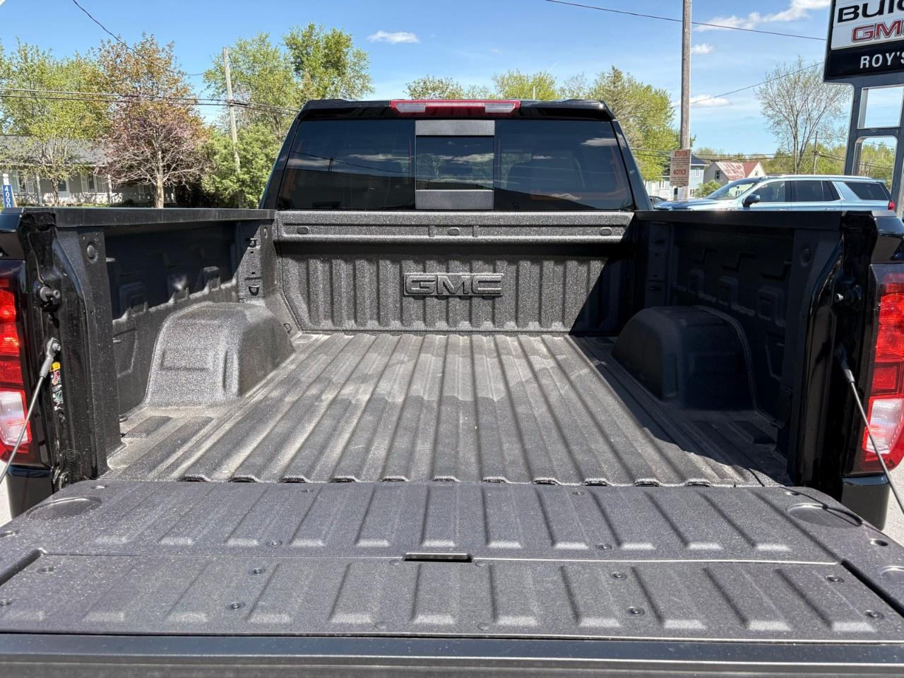 2026 GMC Sierra 1500 Crew Cab Short Box 4-Wheel Drive Elevation Photo