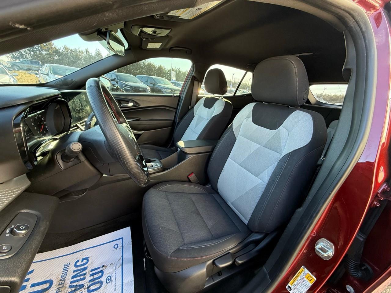 2024 Chevrolet Trax 1RS 4dr Front-Wheel Drive Photo