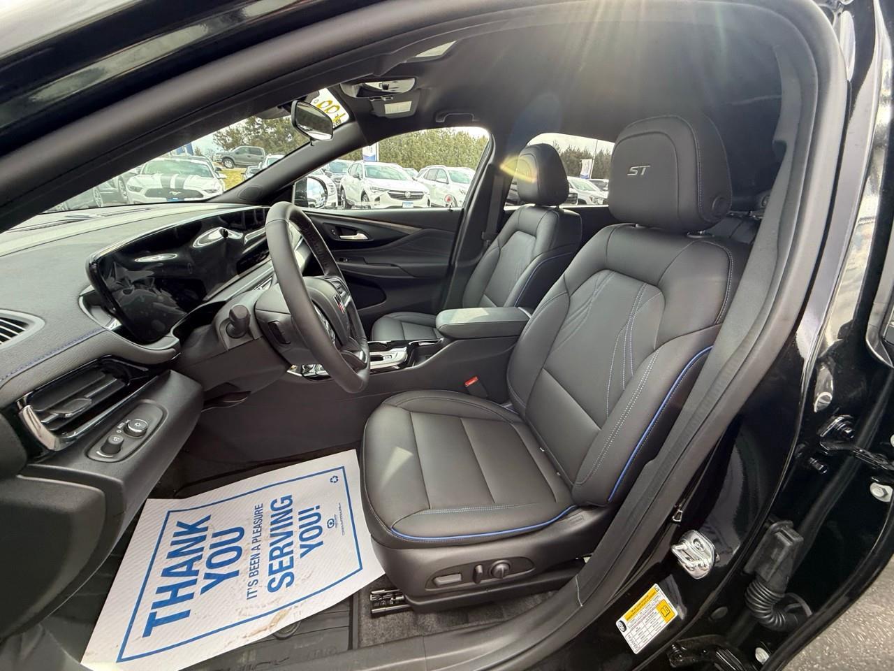 2026 Buick Envista Sport Touring 4dr Front-Wheel Drive Photo