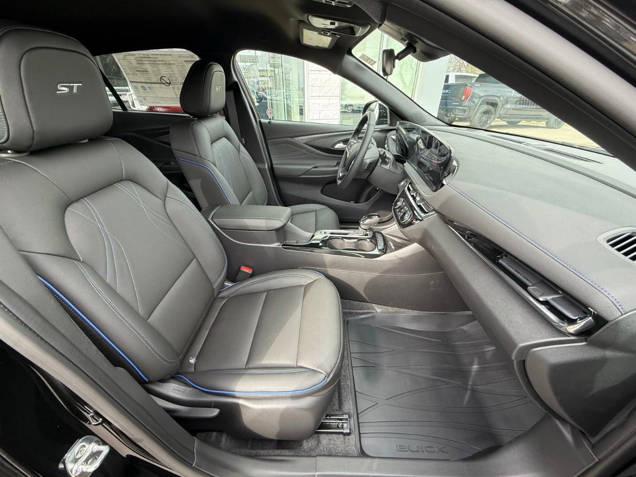 2026 Buick Envista Sport Touring 4dr Front-Wheel Drive Photo