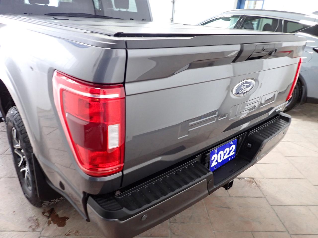 2022 Ford F-150 XLT SPORT CREW 4WD NAVI Photo