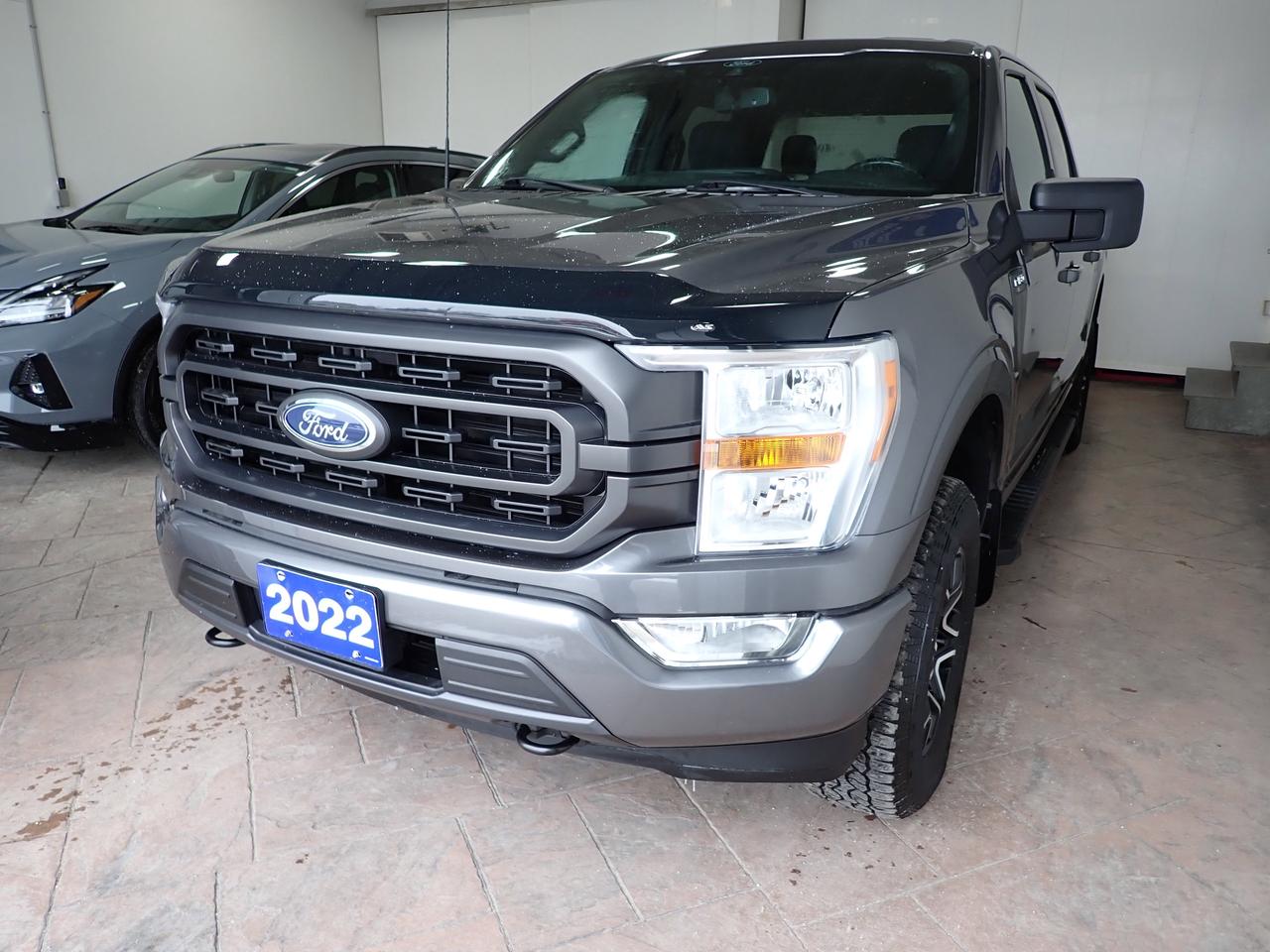 2022 Ford F-150 XLT SPORT CREW 4WD NAVI Photo