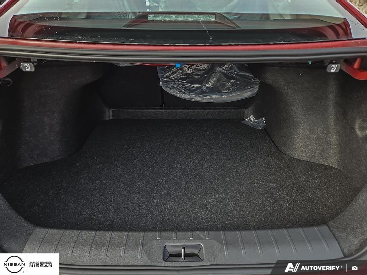 2026 Nissan Sentra SV SEDAN Photo