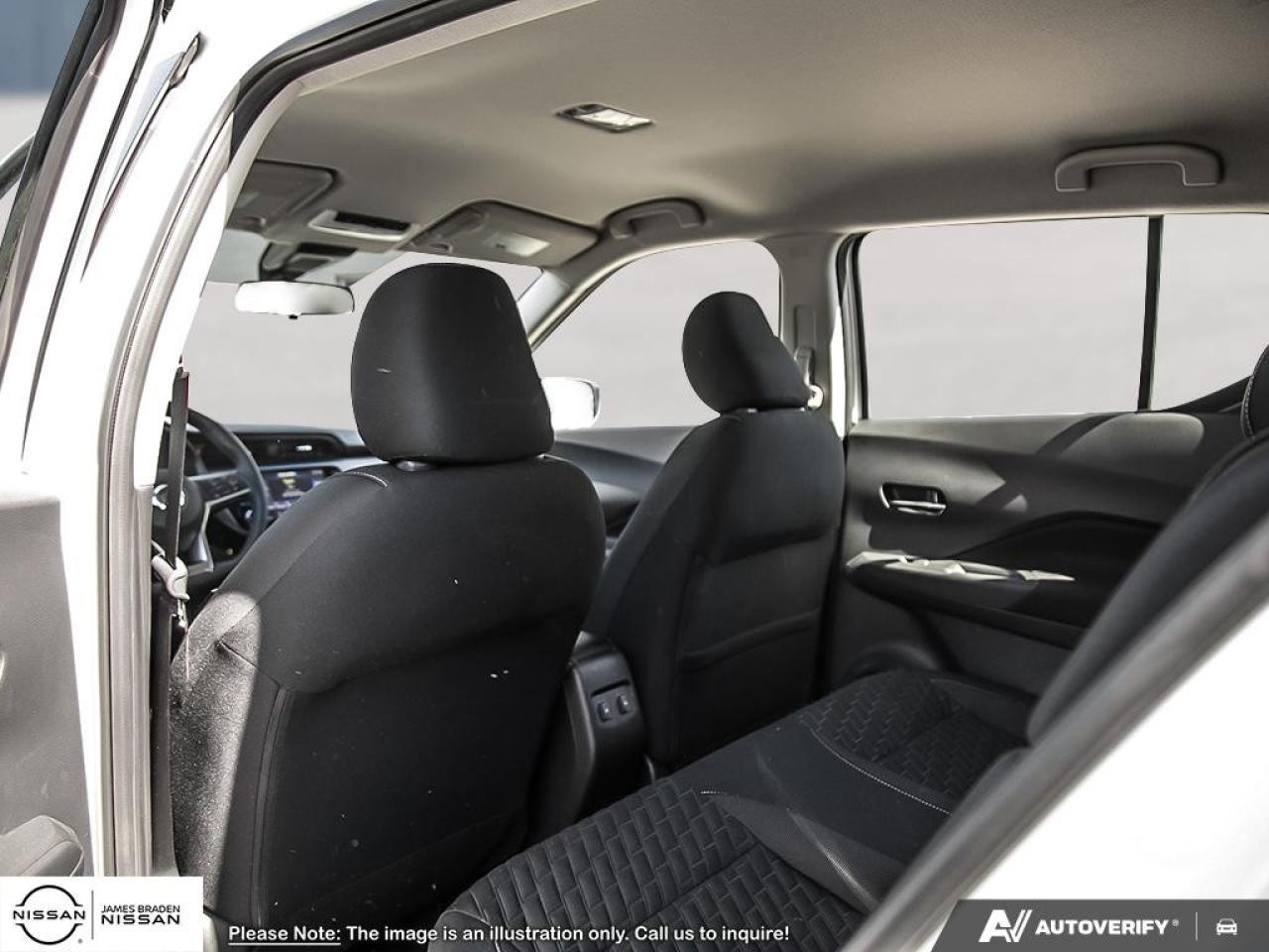 2025 Nissan Kicks Play SV FWD Photo