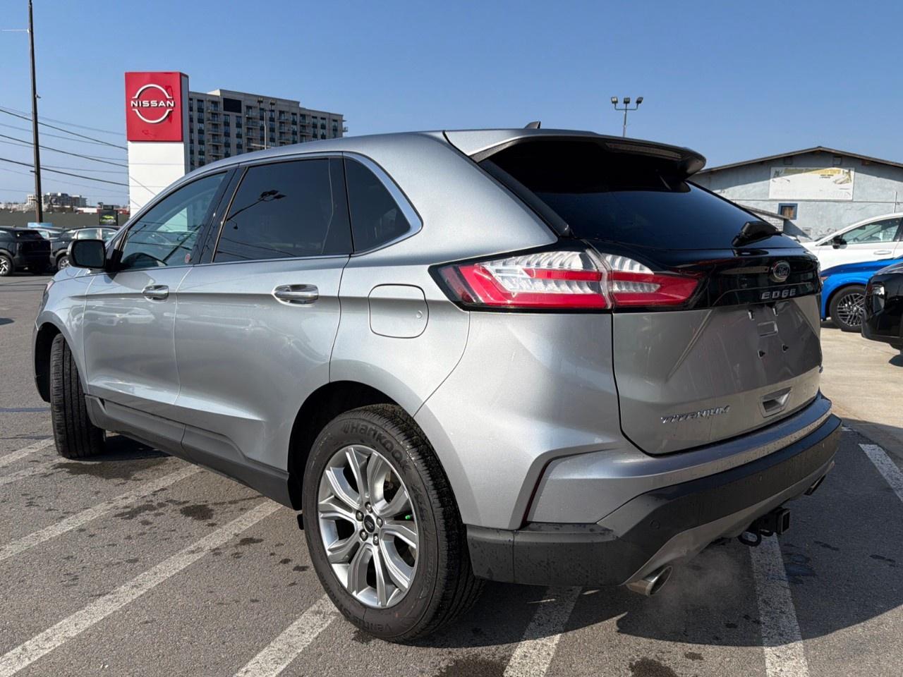2024 Ford Edge Titanium AWD Photo