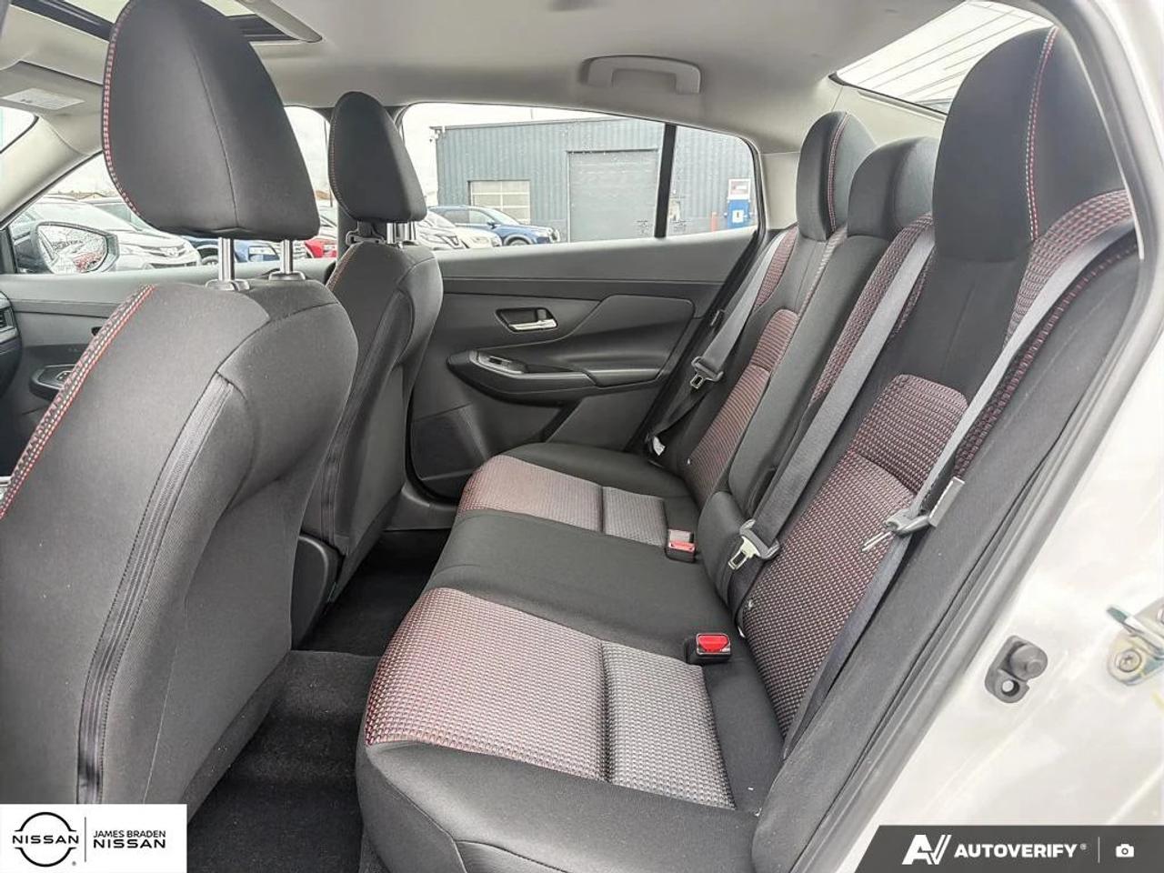 2026 Nissan Sentra SR SEDAN Photo