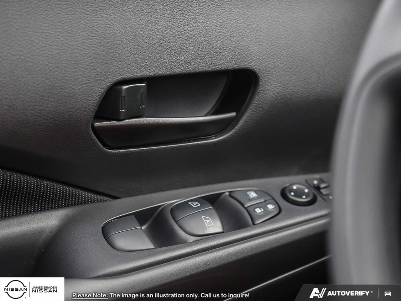 2025 Nissan Kicks Play S FWD Photo