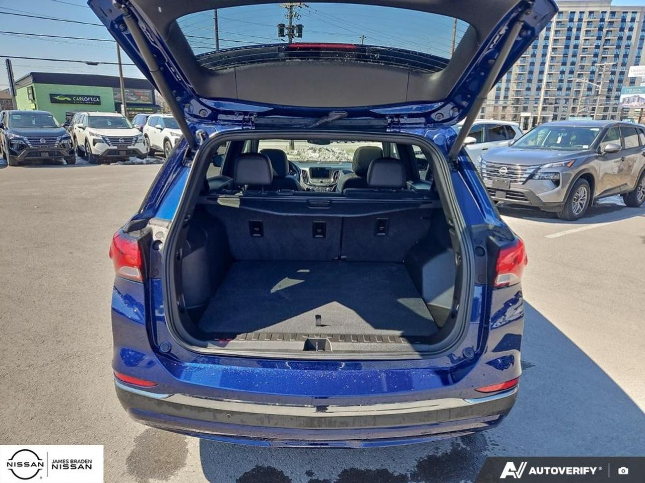 2022 Chevrolet Equinox AWD RS Photo