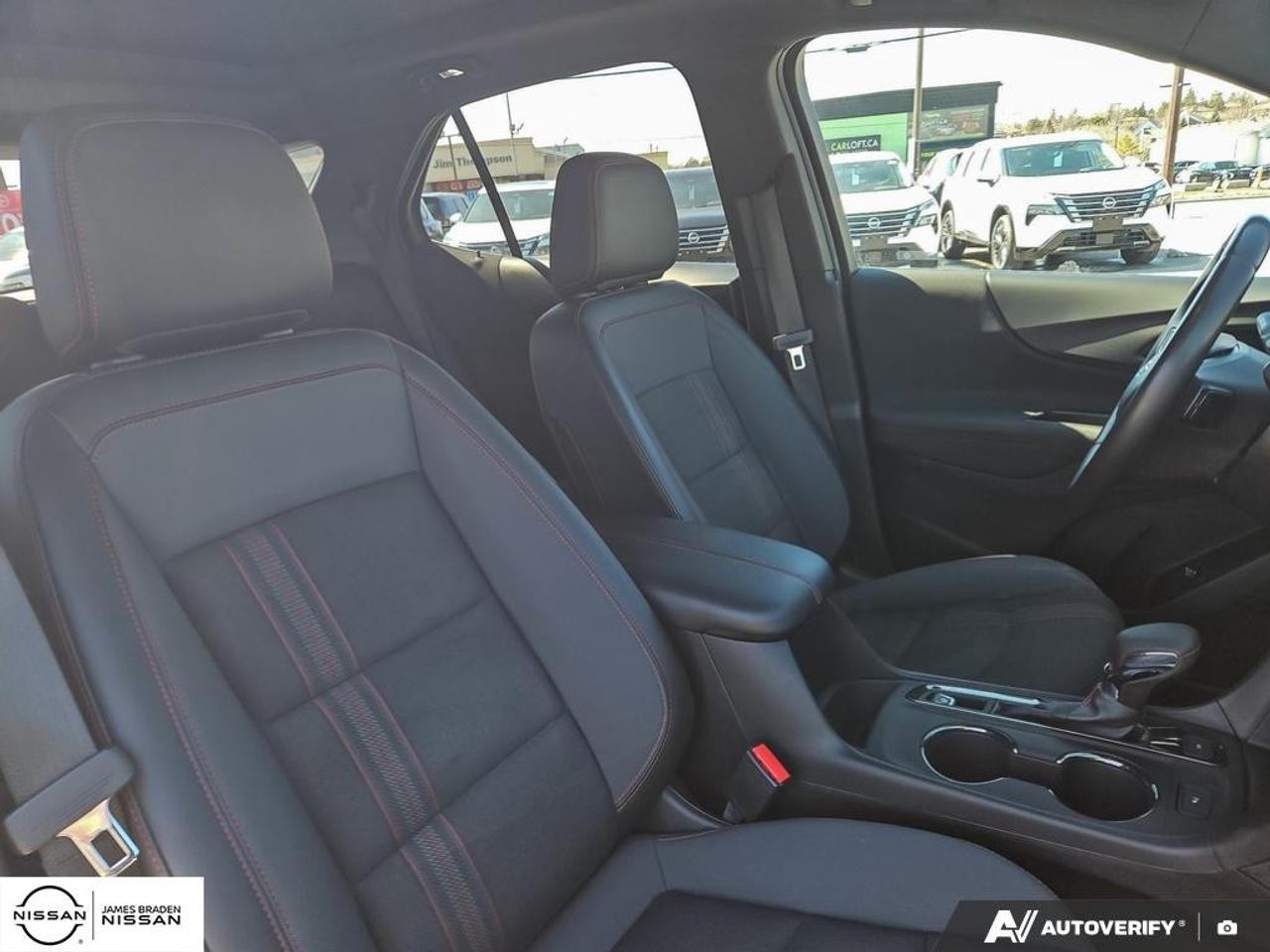 2022 Chevrolet Equinox AWD RS Photo