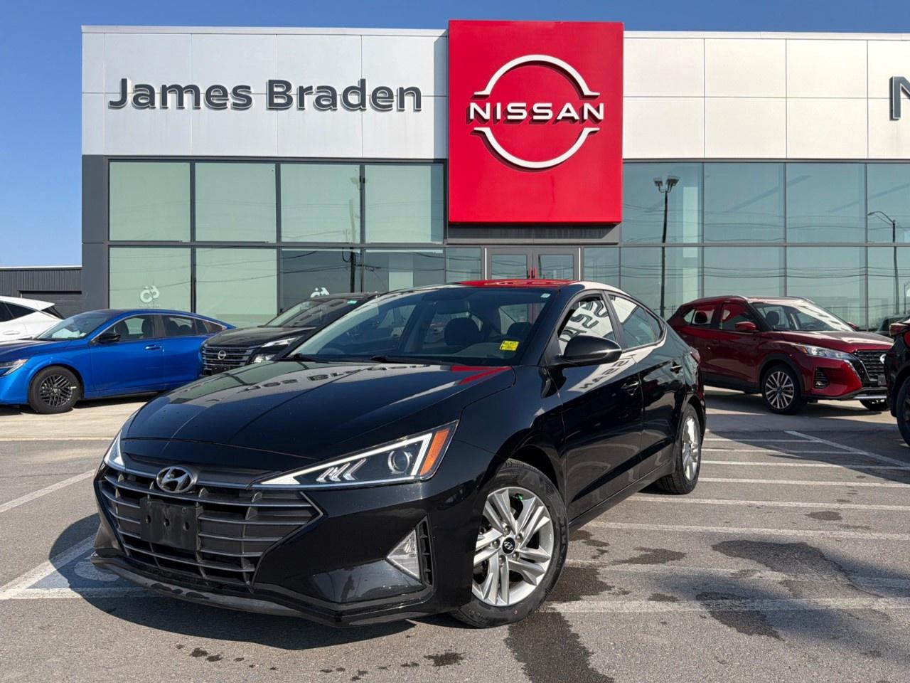 2020 Hyundai Elantra Preferred IVT Photo