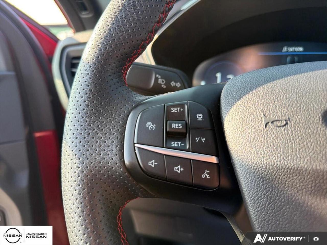 2024 Ford Escape ST-Line Elite AWD Photo