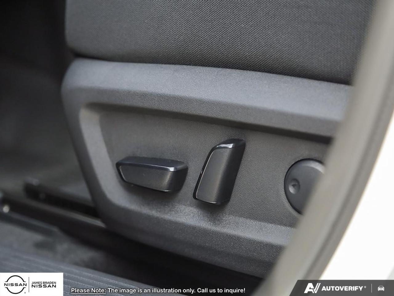 2026 Nissan Rogue AWD SV Moonroof Photo