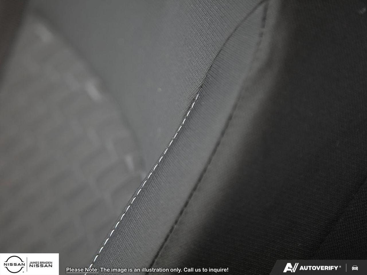 2025 Nissan Kicks Play SV FWD Photo