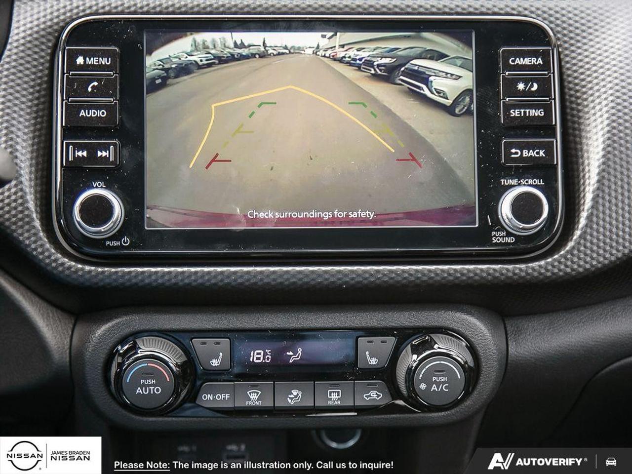 2025 Nissan Kicks Play SV FWD Photo