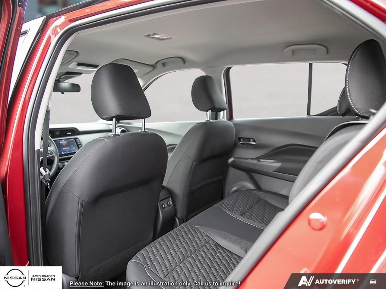 2025 Nissan Kicks Play SV FWD Photo