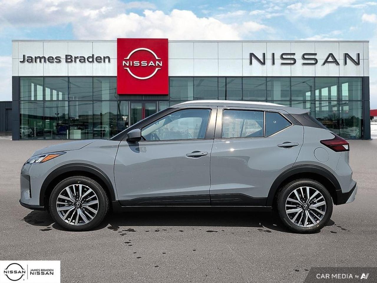 2025 Nissan Kicks Play SV FWD Photo
