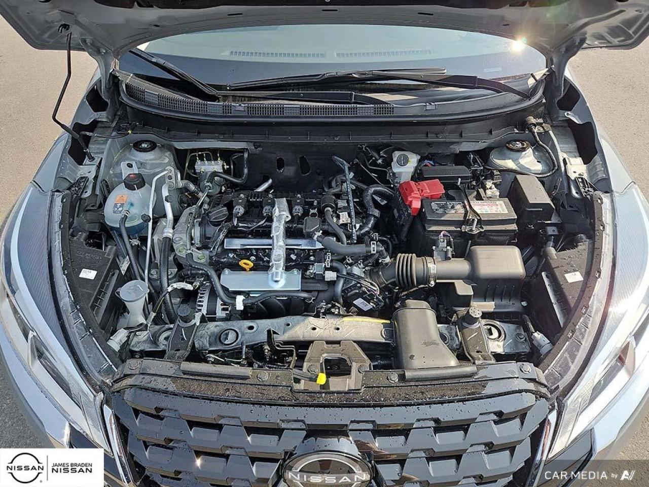 2025 Nissan Kicks Play SV FWD Photo