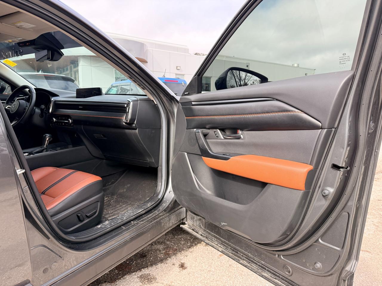 2024 Mazda CX-50 GT w/Turbo 4dr All-Wheel Drive Sport Utility Photo