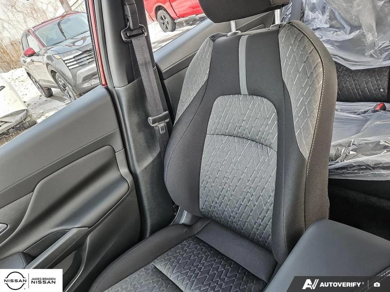 2026 Nissan Sentra SV SEDAN Photo