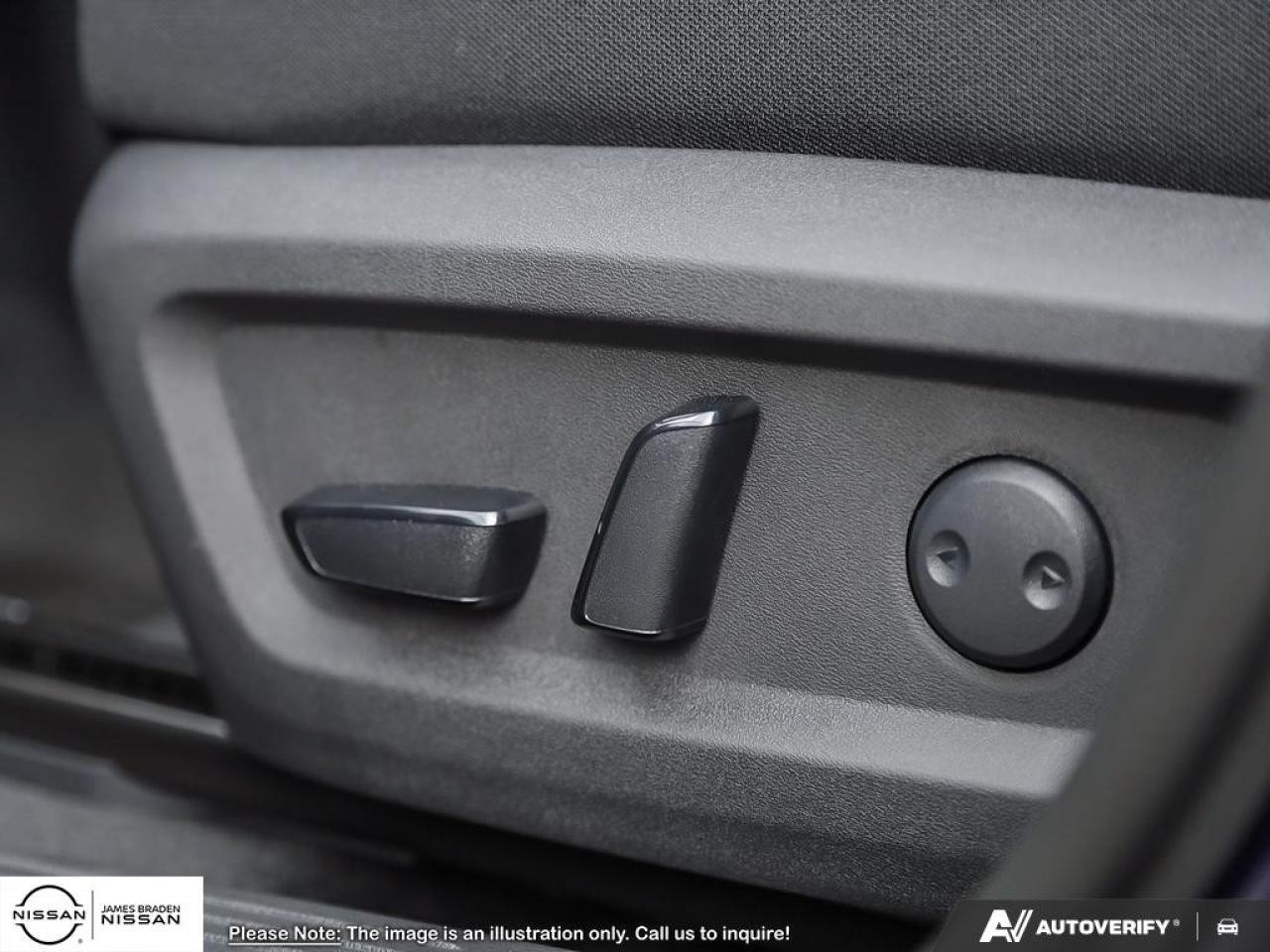 2026 Nissan Rogue AWD SV Moonroof Photo