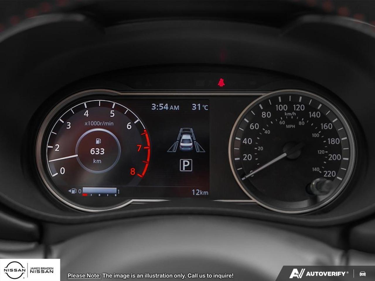 2025 Nissan Versa SR CVT Photo