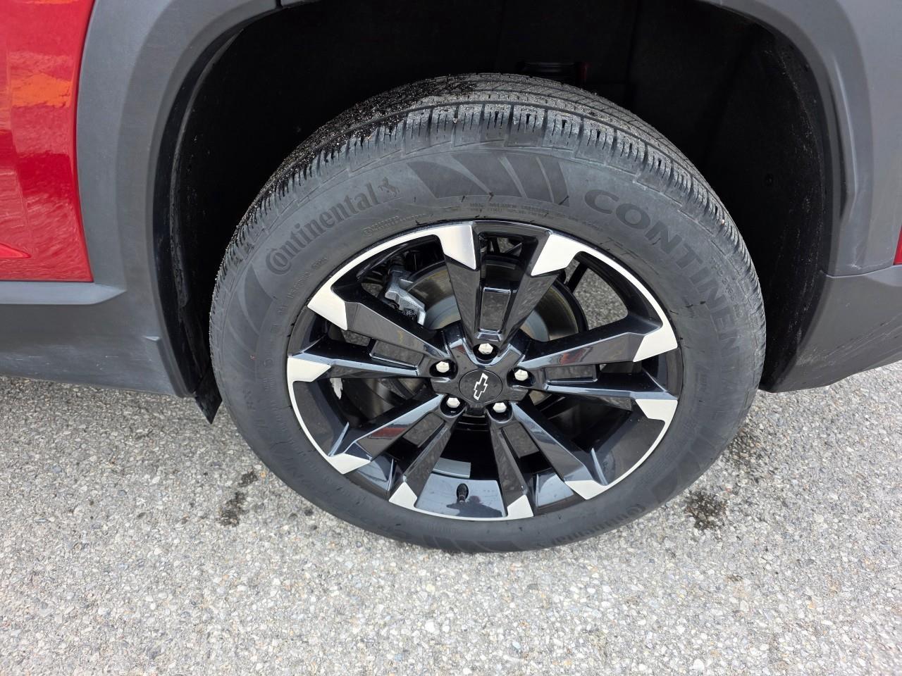 2025 Chevrolet Equinox RS 4dr All-Wheel Drive Photo