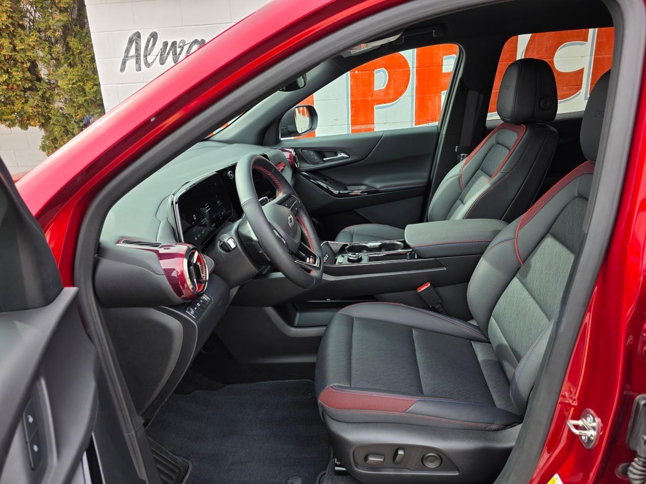 2025 Chevrolet Equinox RS 4dr All-Wheel Drive Photo