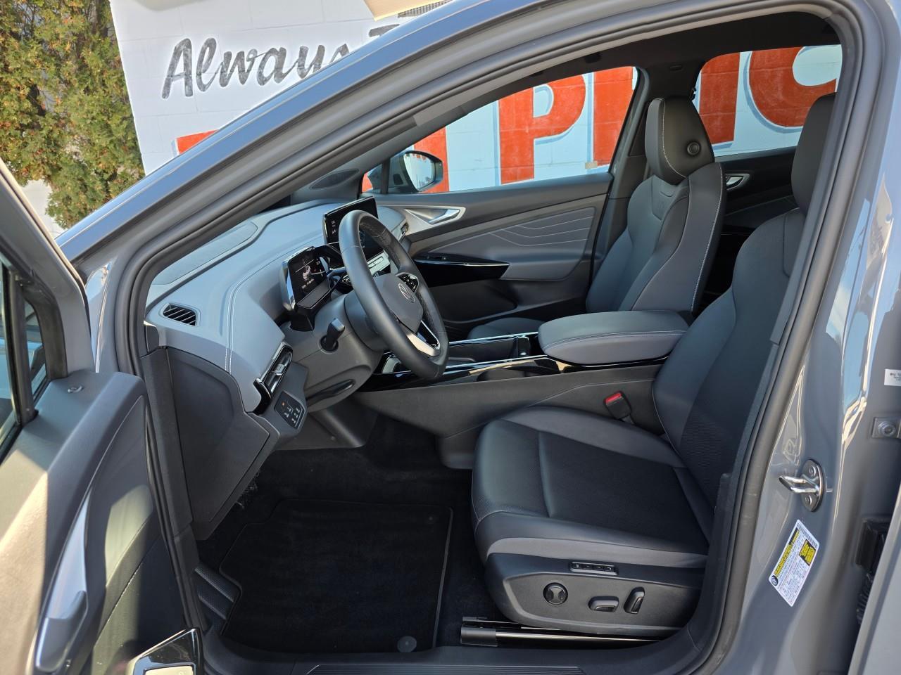 2023 Volkswagen ID.4 Pro w/SK On Battery 4dr All-Wheel Drive Photo