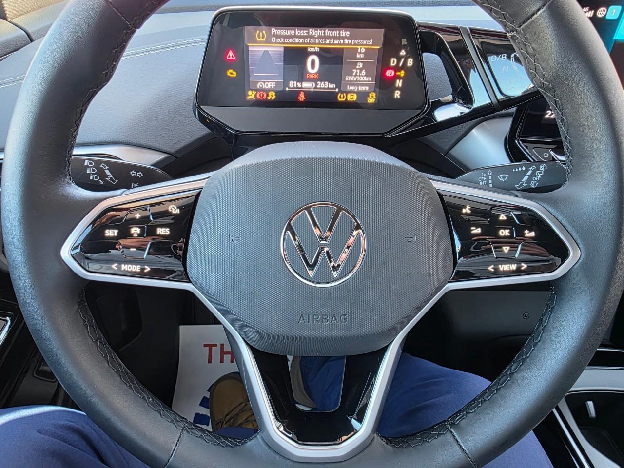 2023 Volkswagen ID.4 Pro w/SK On Battery 4dr All-Wheel Drive Photo