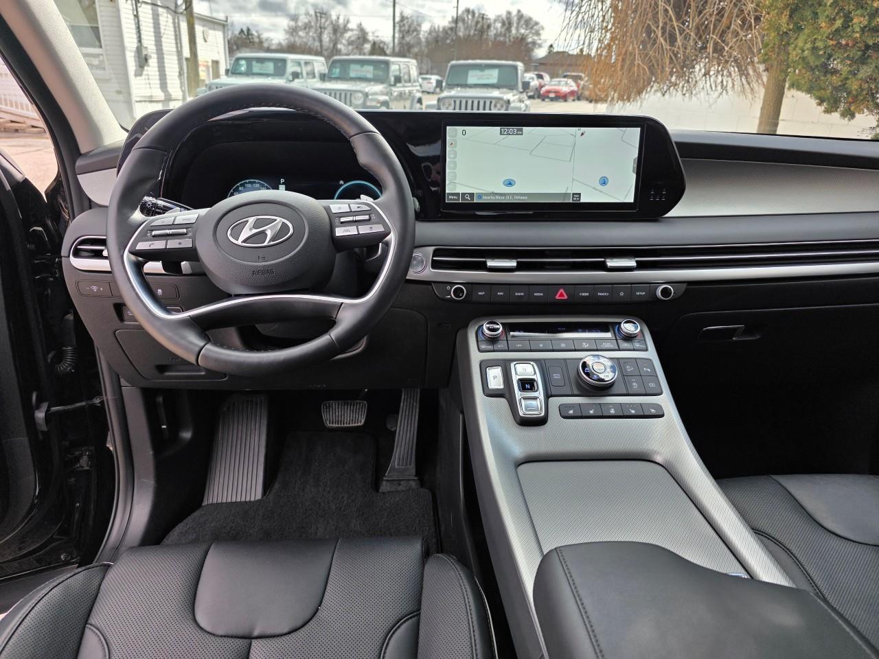 2025 Hyundai PALISADE Urban 7 Passenger 4dr All-Wheel Drive Photo