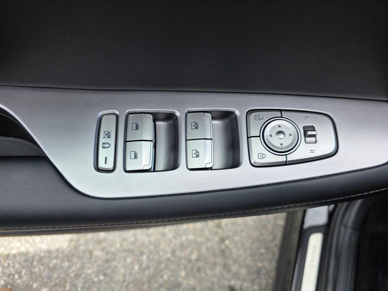 2025 Hyundai PALISADE Urban 7 Passenger 4dr All-Wheel Drive Photo