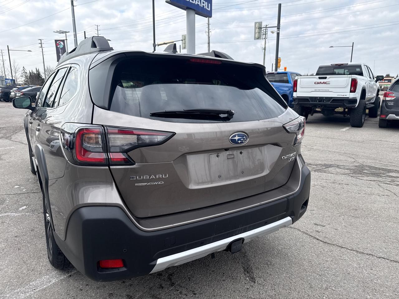 2023 Subaru Outback Limited XT 4dr All-Wheel Drive Photo