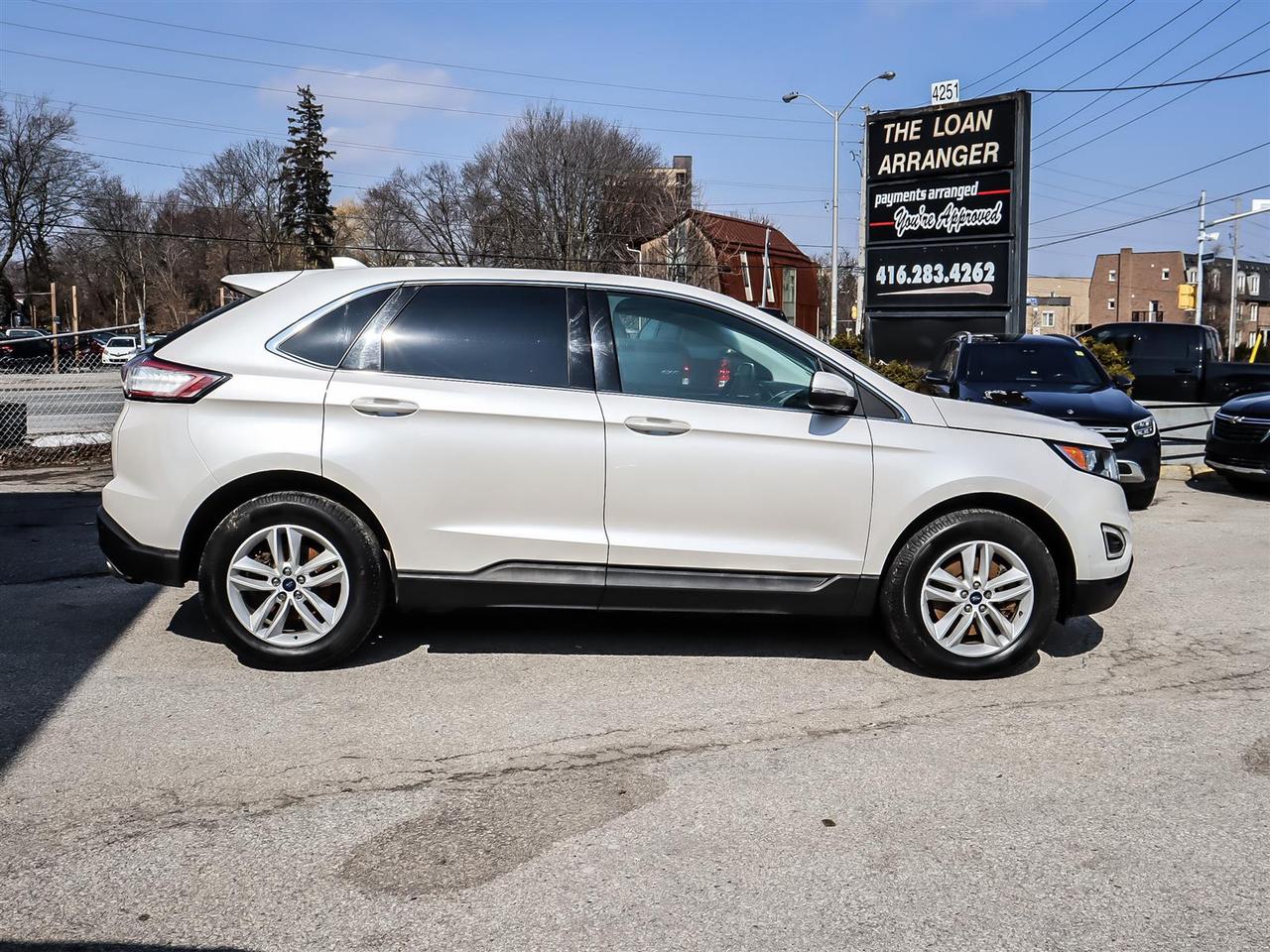 2018 Ford Edge  Photo3