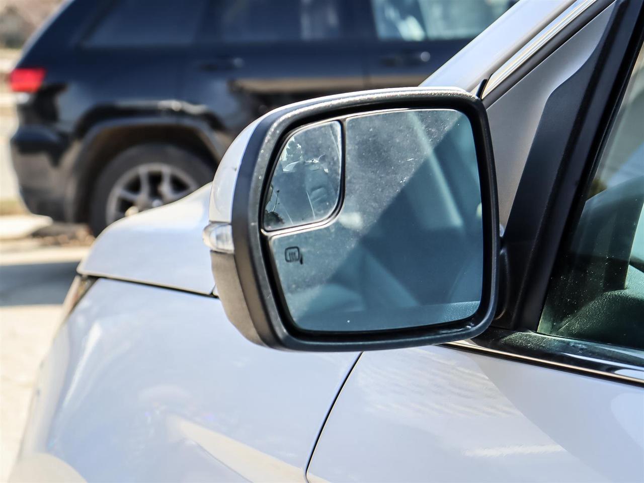 2018 Ford Edge  Photo