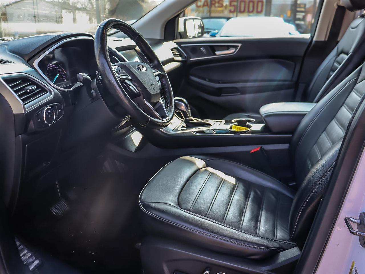 2018 Ford Edge  Photo