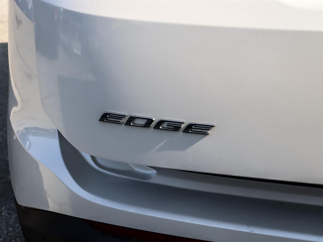 2018 Ford Edge  Photo