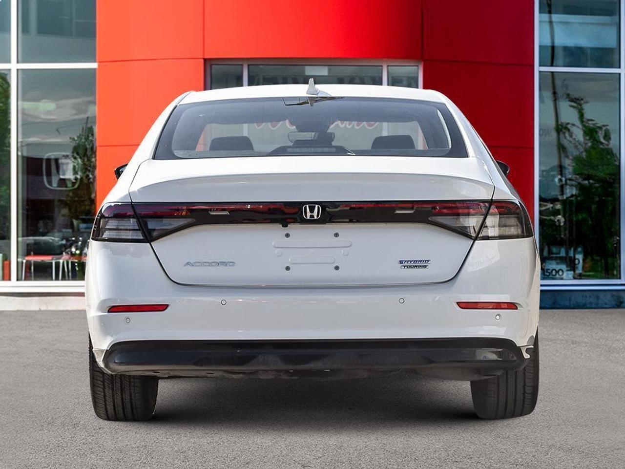 2026 Honda Accord Hybrid Touring 4dr Sedan Photo4