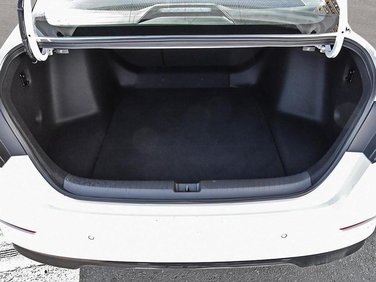 2026 Honda Accord Hybrid Touring 4dr Sedan Photo