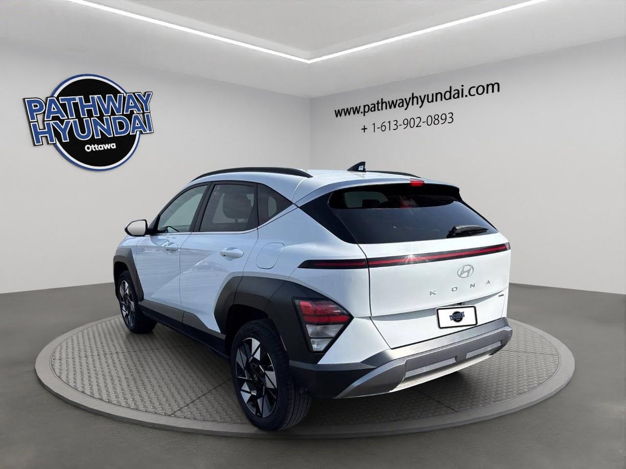 2025 Hyundai KONA Preferred Photo4