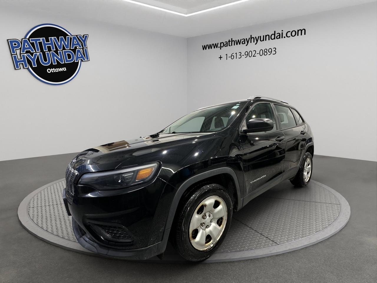 2019 Jeep Cherokee Sport | Reverse Cam | Heated Seats | Sunroof Photo