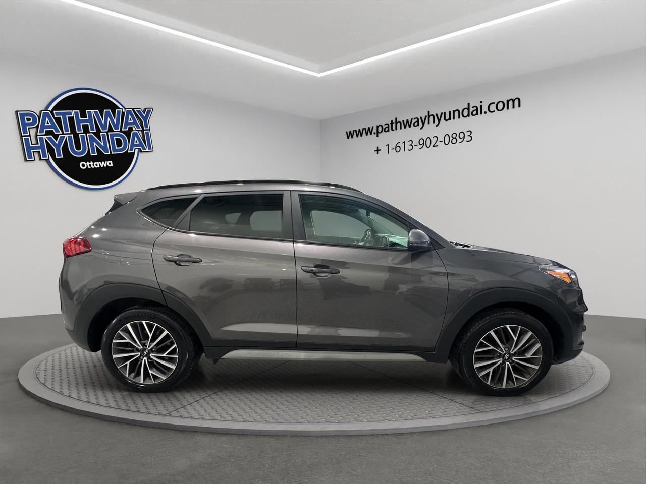 2020 Hyundai Tucson Luxury | Reverse Cam | Heated Seats Photo2