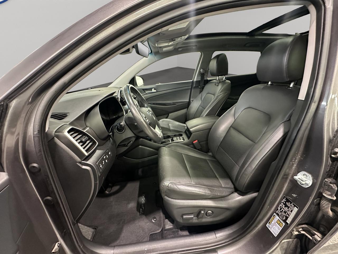 2020 Hyundai Tucson Luxury | Reverse Cam | Heated Seats Photo