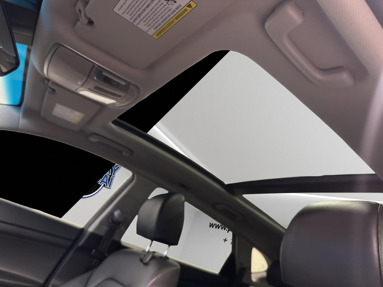 2020 Hyundai Tucson Luxury | Reverse Cam | Heated Seats Photo