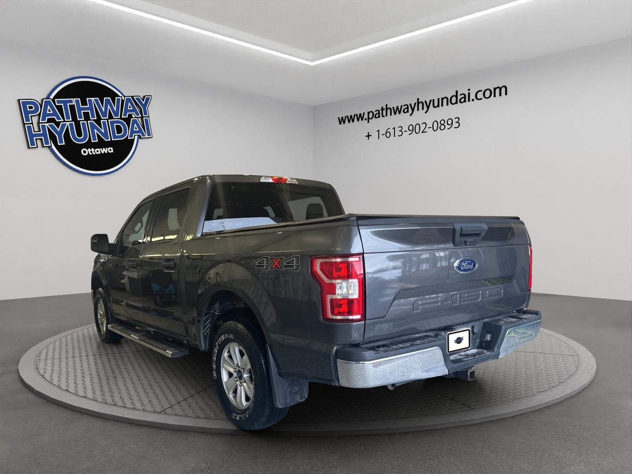 2019 Ford F-150 XLT | Reverse Cam Photo