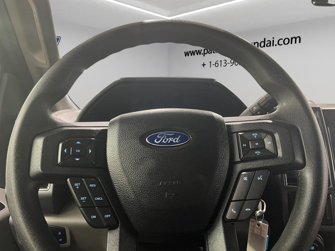 2019 Ford F-150 XLT | Reverse Cam Photo